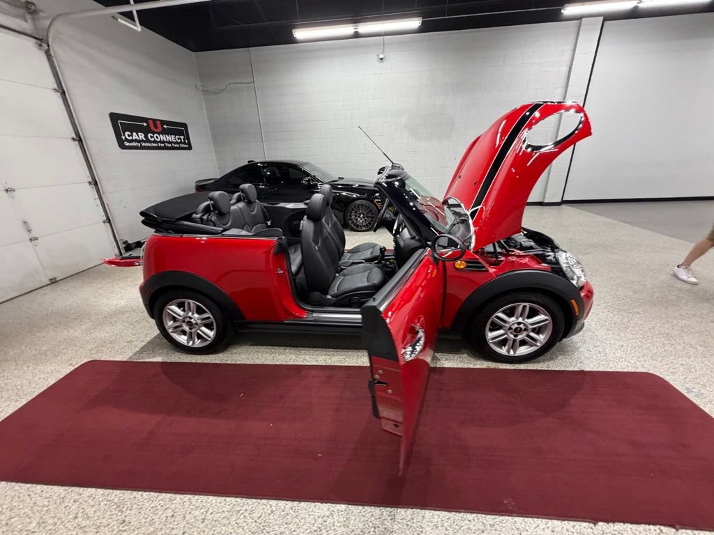 Used 2014 MINI Cooper Convertible FWD image 48