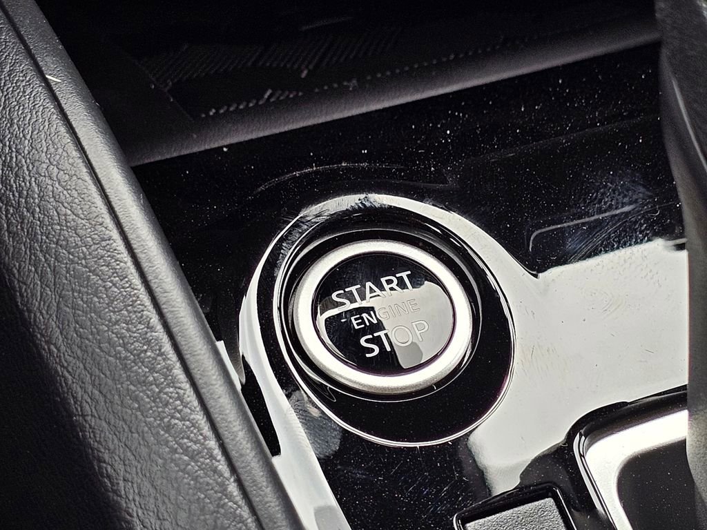 New 2025 Nissan Versa SV w/ Trunk Package image 11