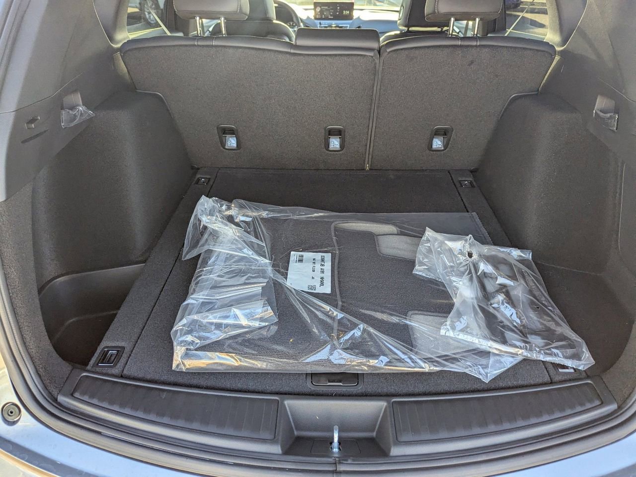 New 2026 Acura RDX SH-AWD image 13