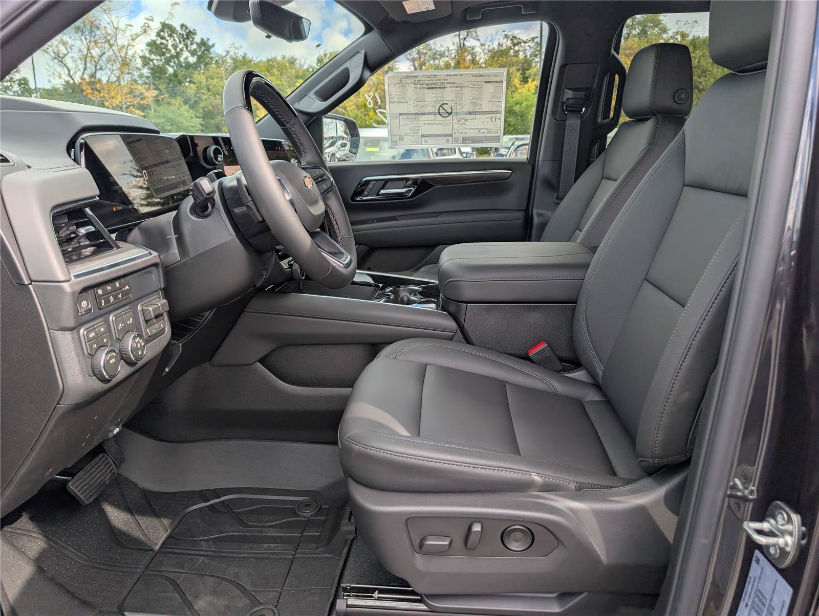 New 2027 Chevrolet Tahoe LT w/ Advanced Technology Package AWD/4WD image 15