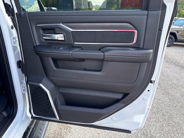 New 2026 RAM 2500 Laramie w/ Night Edition AWD/4WD image 24