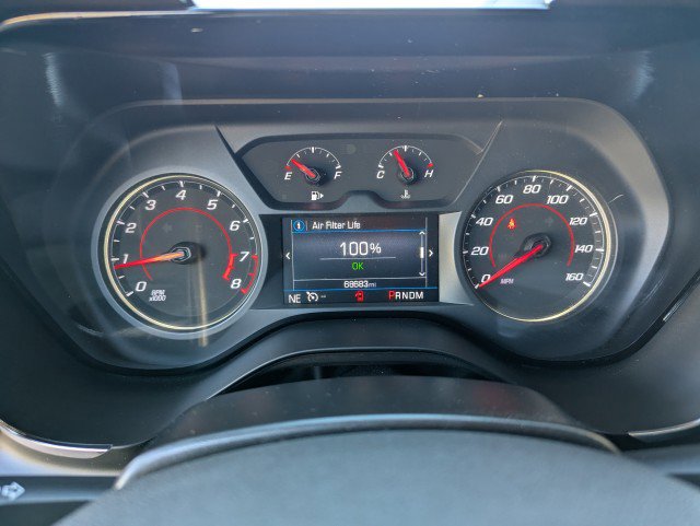 Used 2021 Chevrolet Camaro LT w/ RS Package image 16