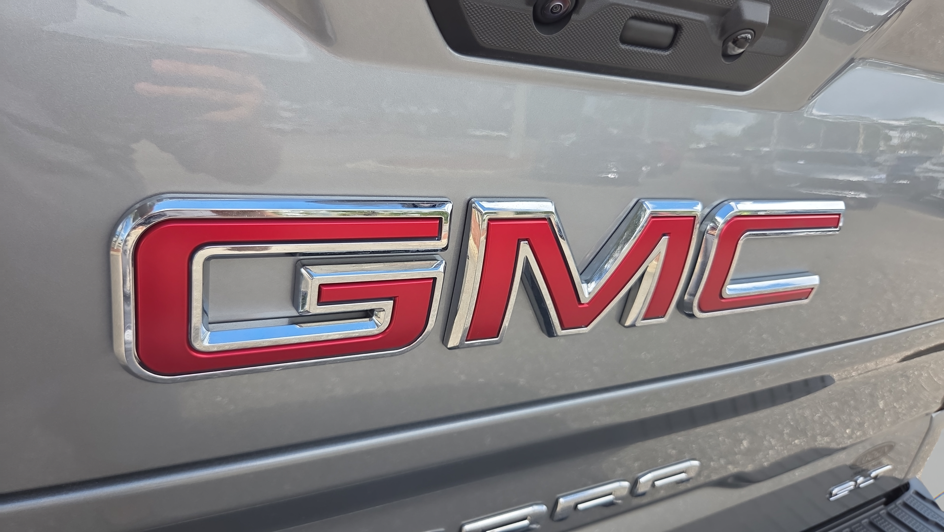 New 2026 GMC Sierra 1500 SLT w/ X31 Off-Road Package AWD/4WD image 31