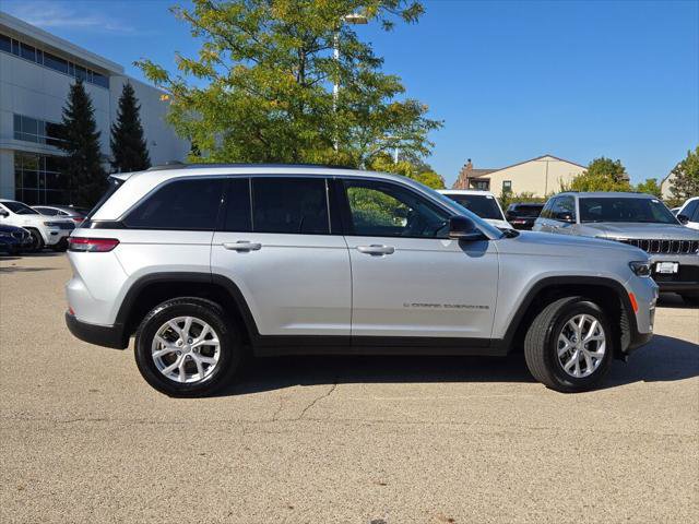Certified 2024 Jeep Grand Cherokee Limited AWD/4WD image 5