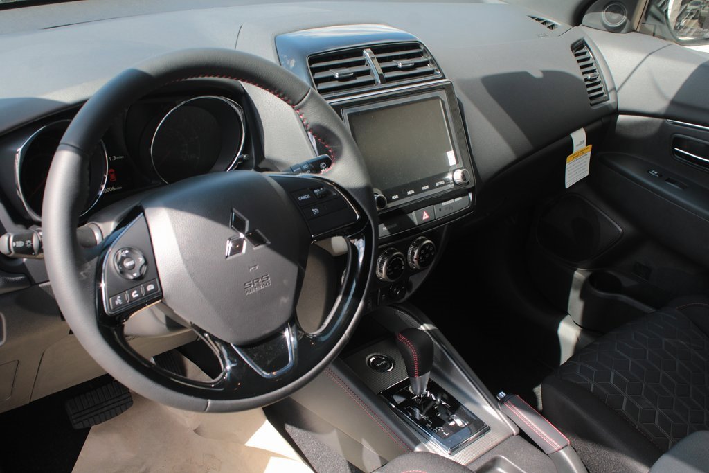 New 2025 Mitsubishi Outlander Sport AWD image 3