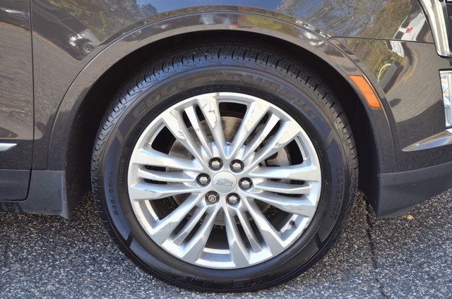 Used 2019 Cadillac XT5 Premium Luxury image 10