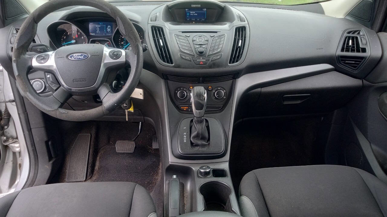 Used 2015 Ford Escape S image 14