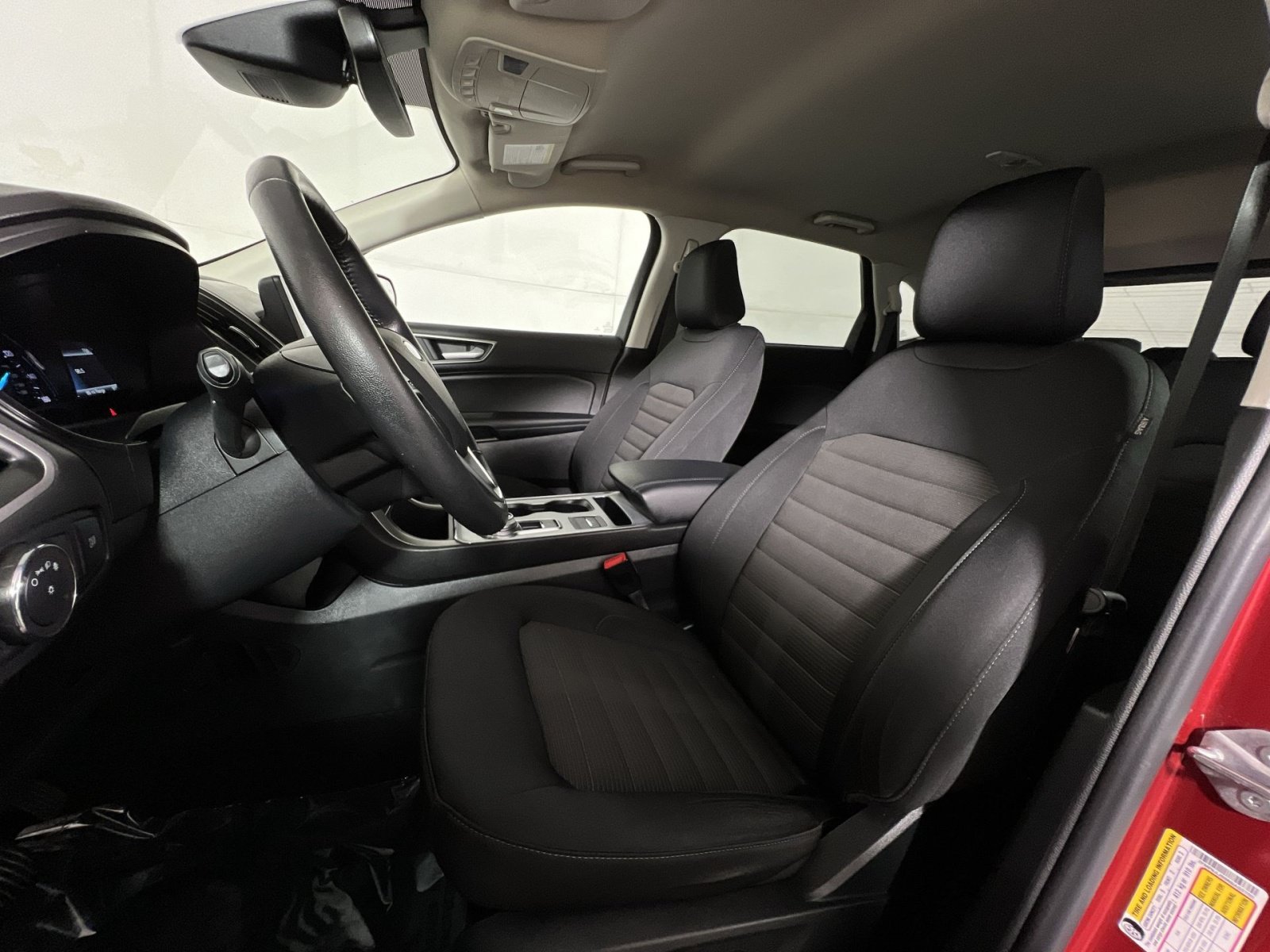 Used 2022 Ford Edge SEL AWD/4WD image 13