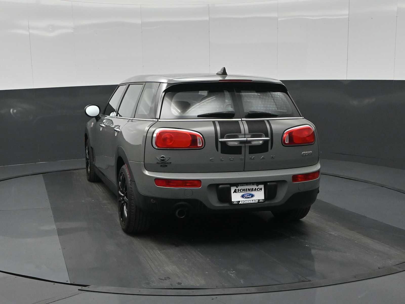 Used 2018 MINI Cooper Clubman image 7