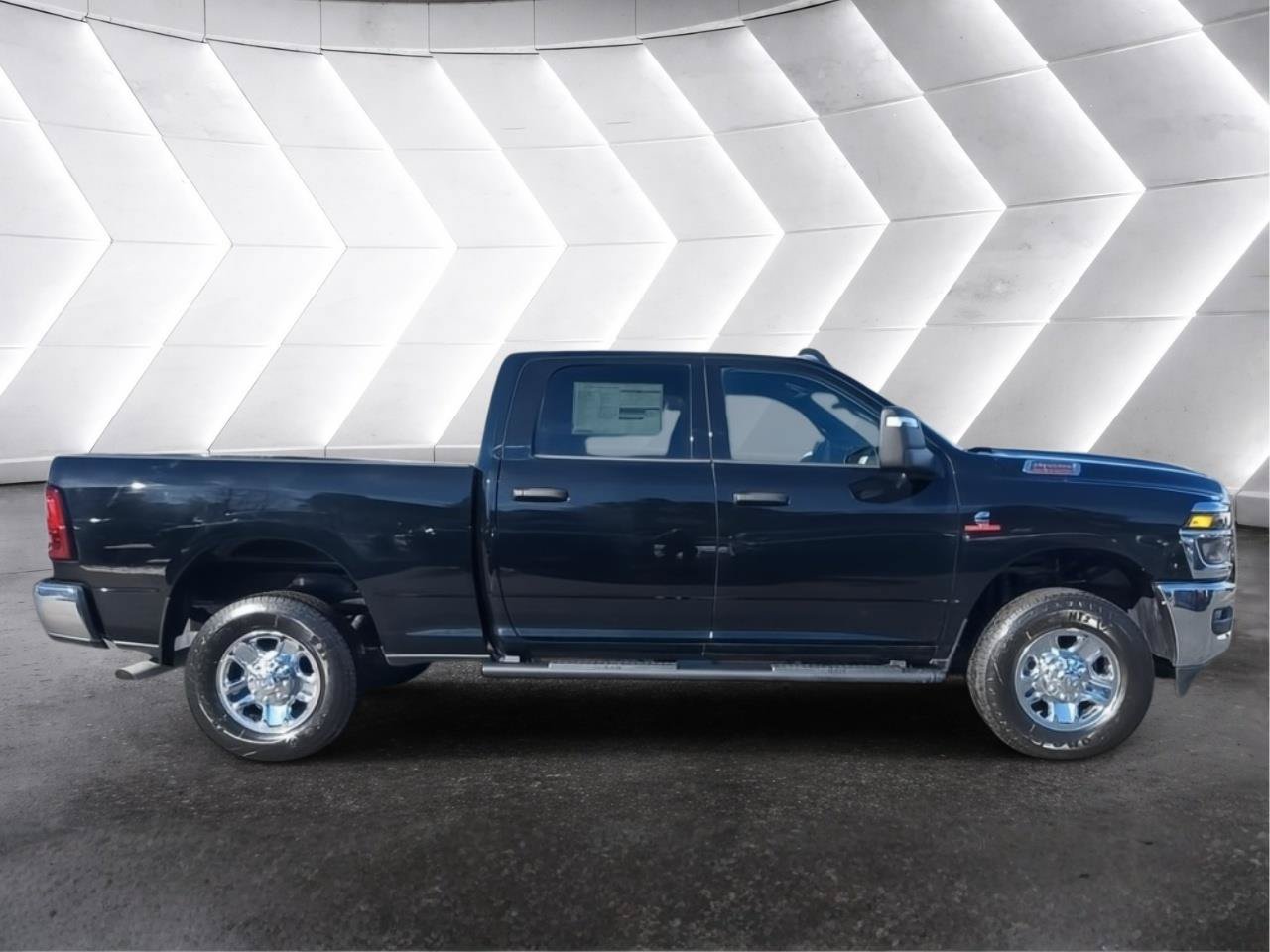 New 2026 RAM 3500 Tradesman AWD/4WD image 7