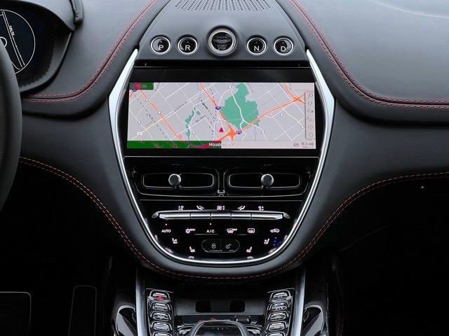 Used 2023 Aston Martin DBX image 13