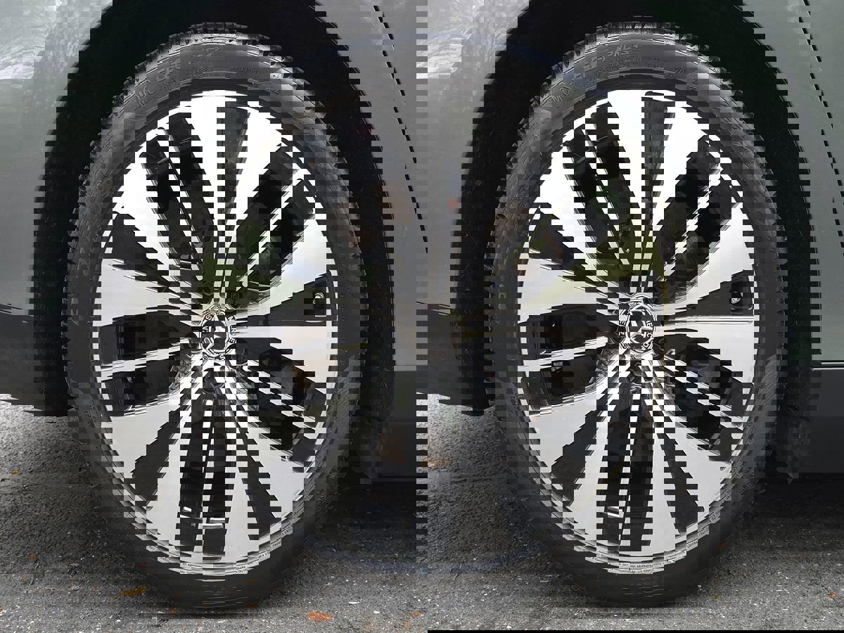 Used 2023 Mercedes-Benz EQE 350+ 4MATIC Sedan w/ Exclusive Trim Package image 67