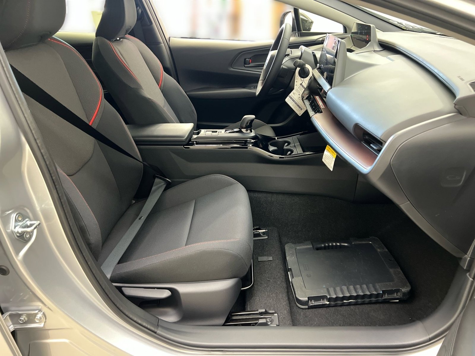 New 2026 Toyota Prius Plug-In Hybrid image 20