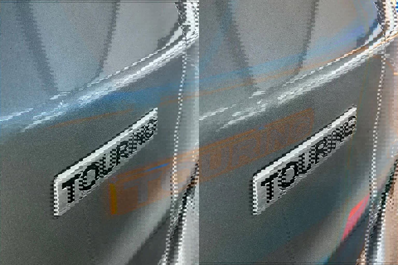 Used 2016 Honda CR-V Touring image 10