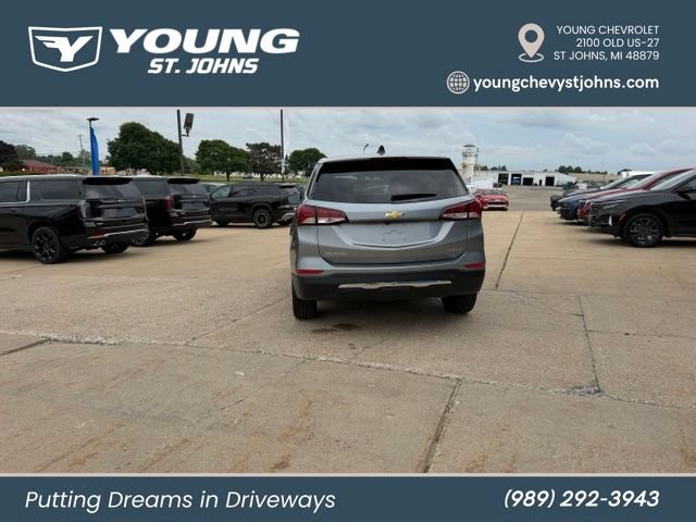Used 2024 Chevrolet Equinox LT w/ LPO, Floor Liner Package AWD/4WD image 4