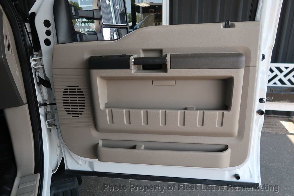 Used 2008 Ford F550 4x4 Crew Cab Super Duty image 28