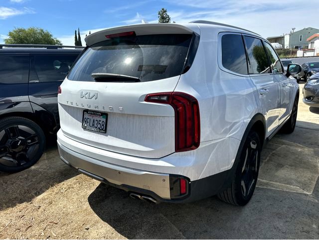 Certified 2023 Kia Telluride S image 5