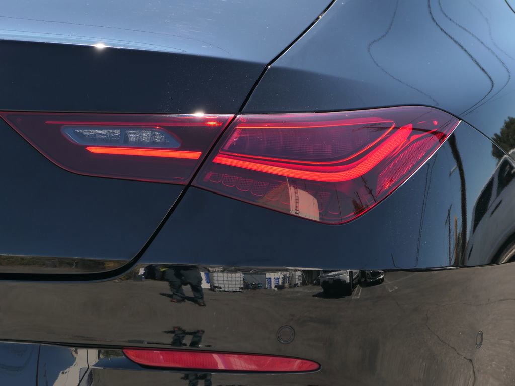 Used 2025 Mercedes-Benz CLA 250 image 5