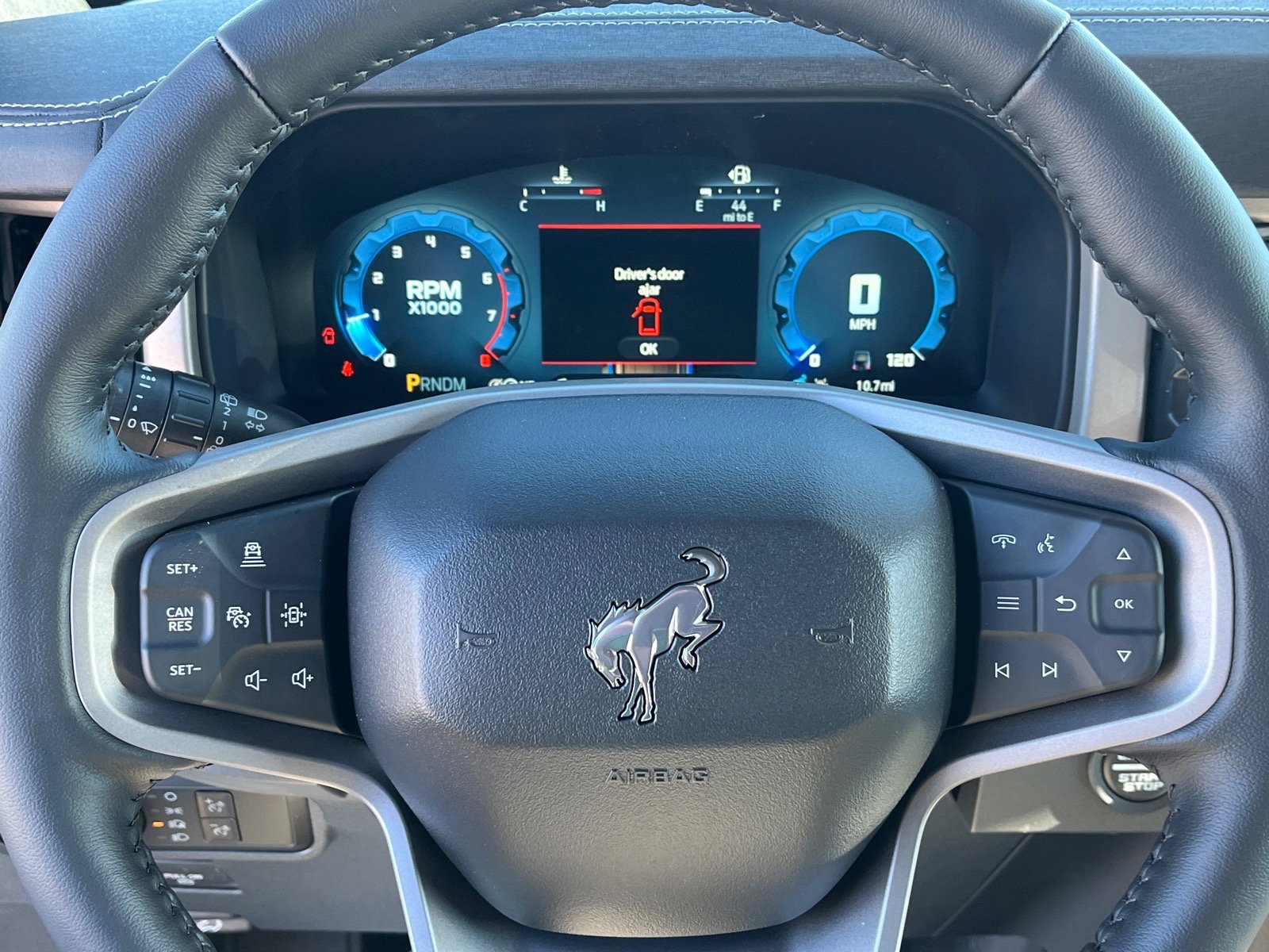 New 2025 Ford Bronco Outer Banks AWD/4WD image 17