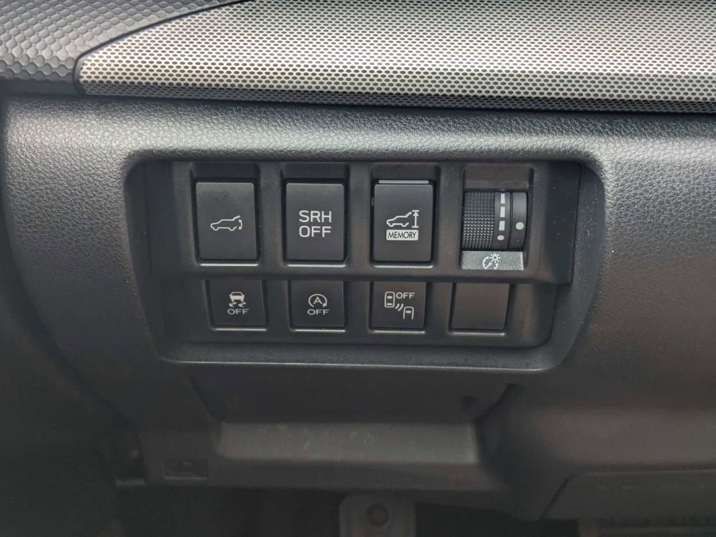 Used 2021 Subaru Forester Limited w/ Popular Package #3 AWD/4WD image 28