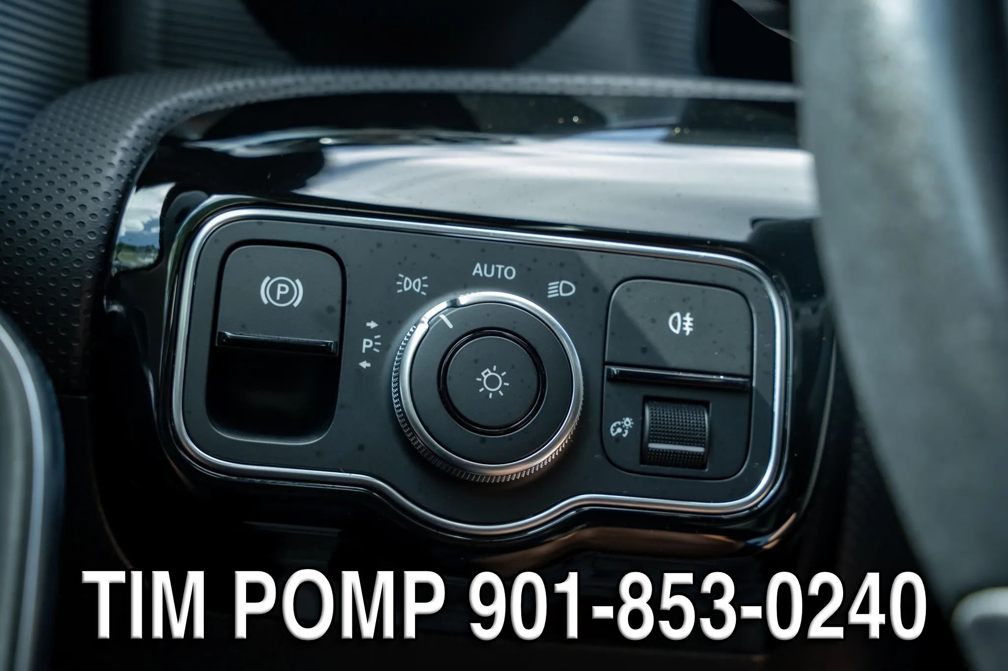 Used 2021 Mercedes-Benz A 220 w/ Premium Package image 29