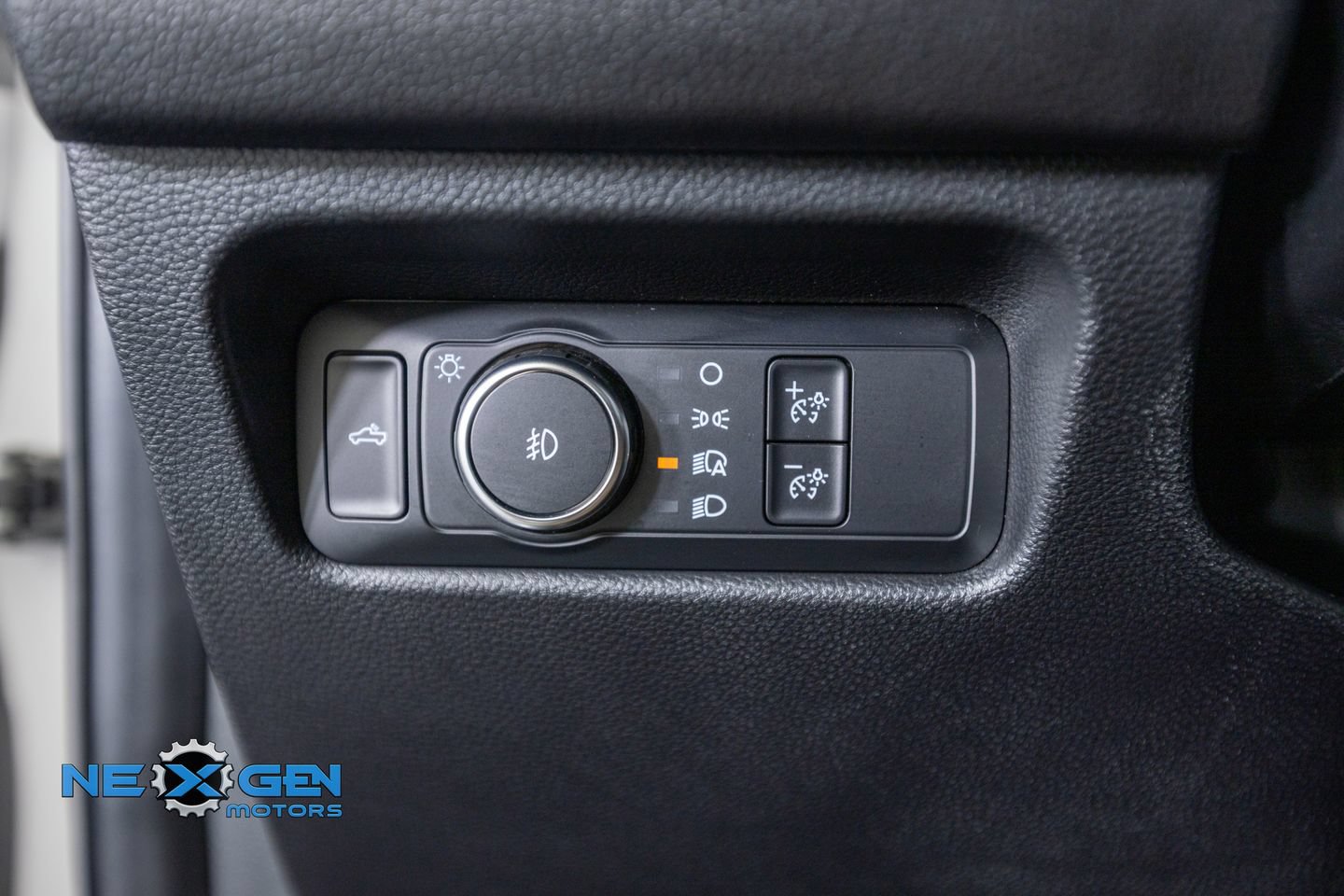 Used 2024 Ford Ranger Lariat w/ Advanced Towing Package AWD/4WD image 13