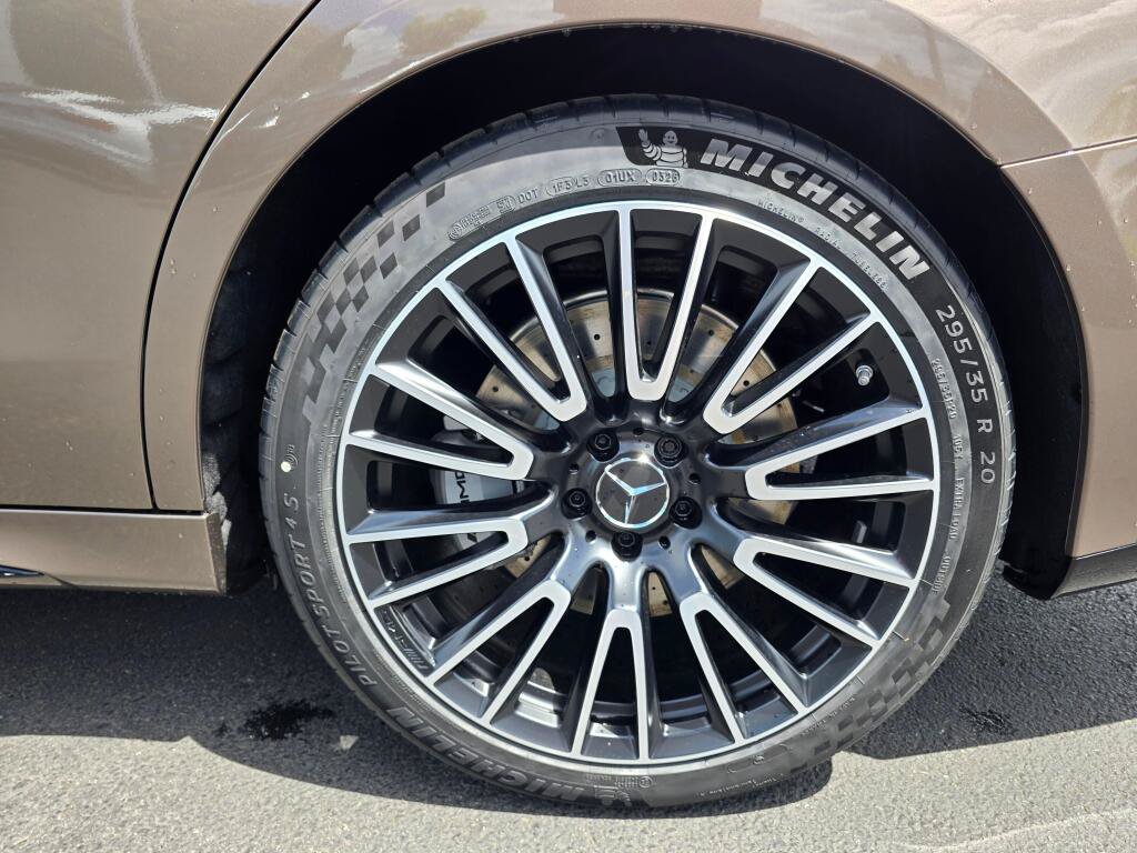 New 2026 Mercedes-Benz E 53 AMG e 4MATIC Sedan image 21