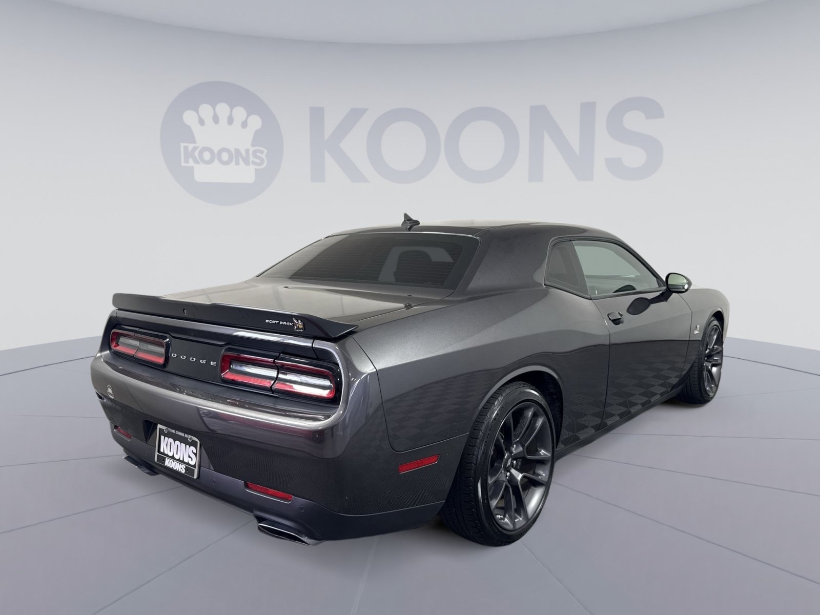 Used 2021 Dodge Challenger R/T Scat Pack RWD image 7