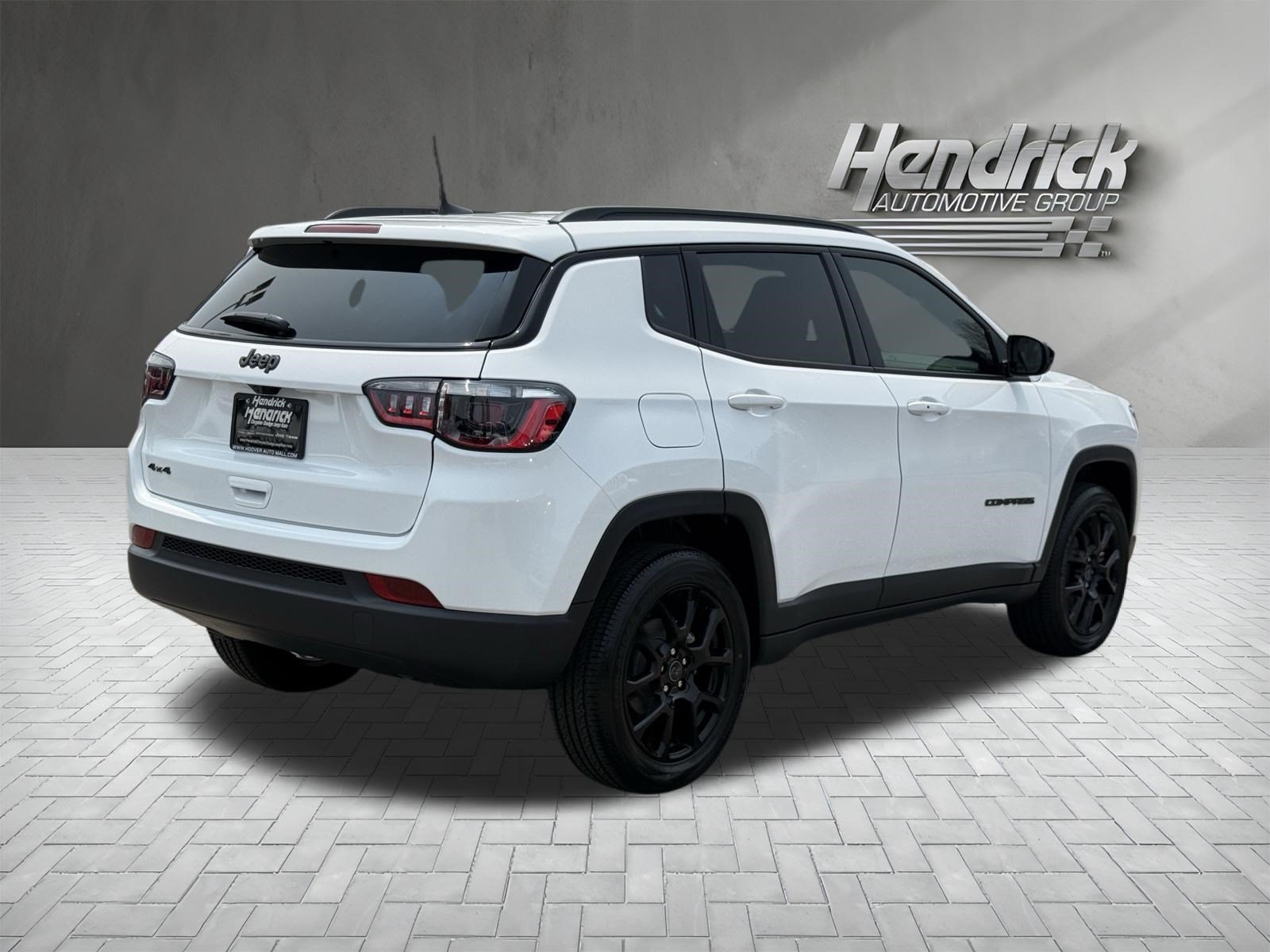 New 2026 Jeep Compass Latitude AWD/4WD image 10