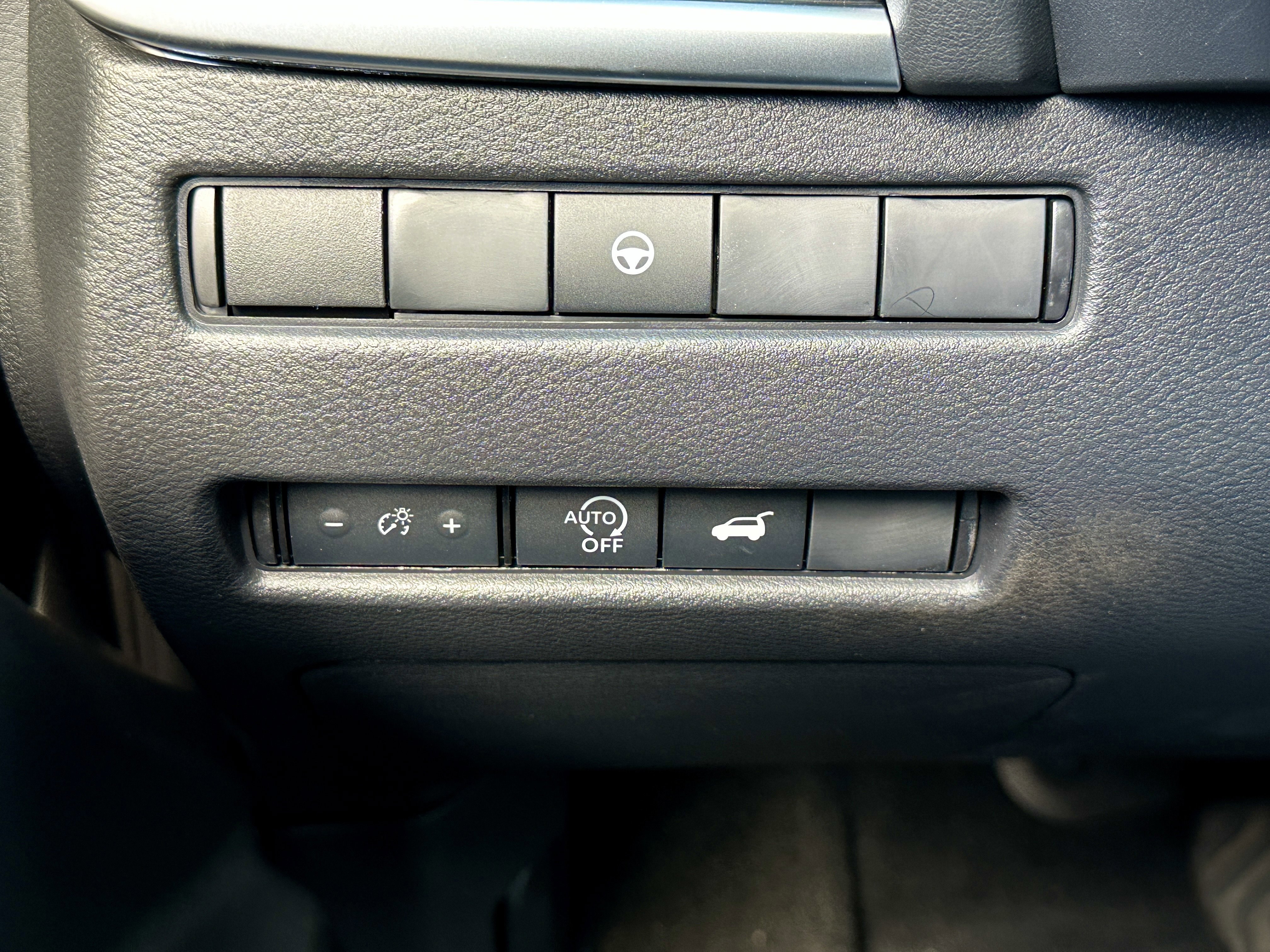 New 2026 Nissan Rogue SV AWD/4WD image 28