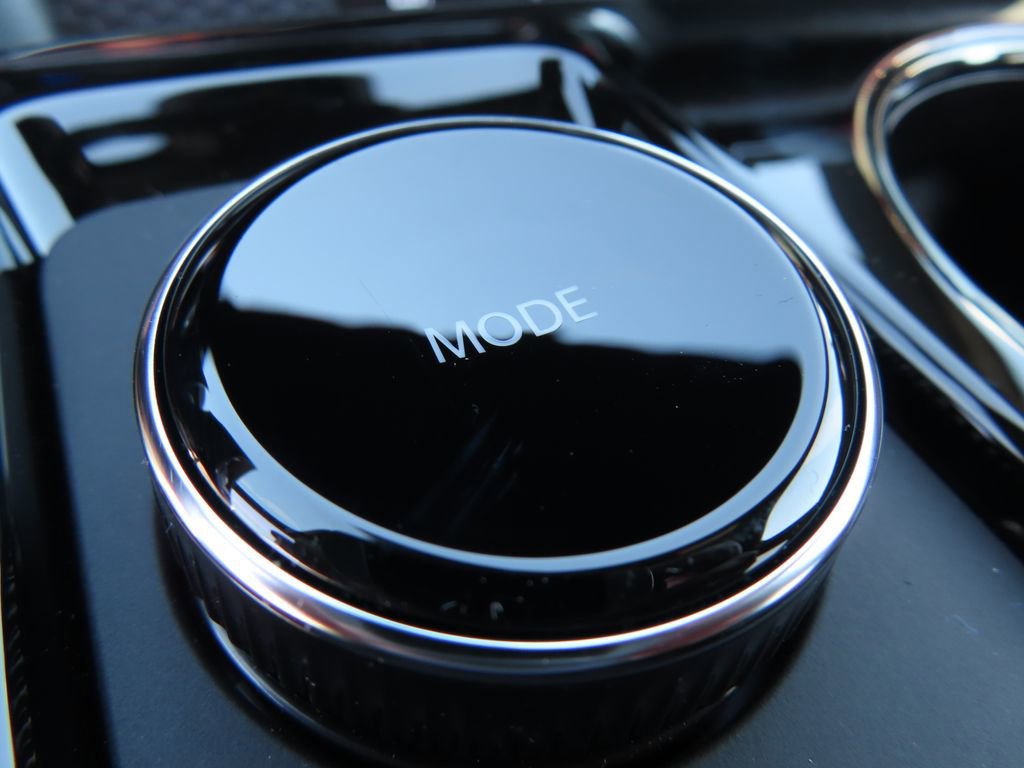 New 2026 Chevrolet Equinox RS w/ Convenience Package III AWD/4WD image 11