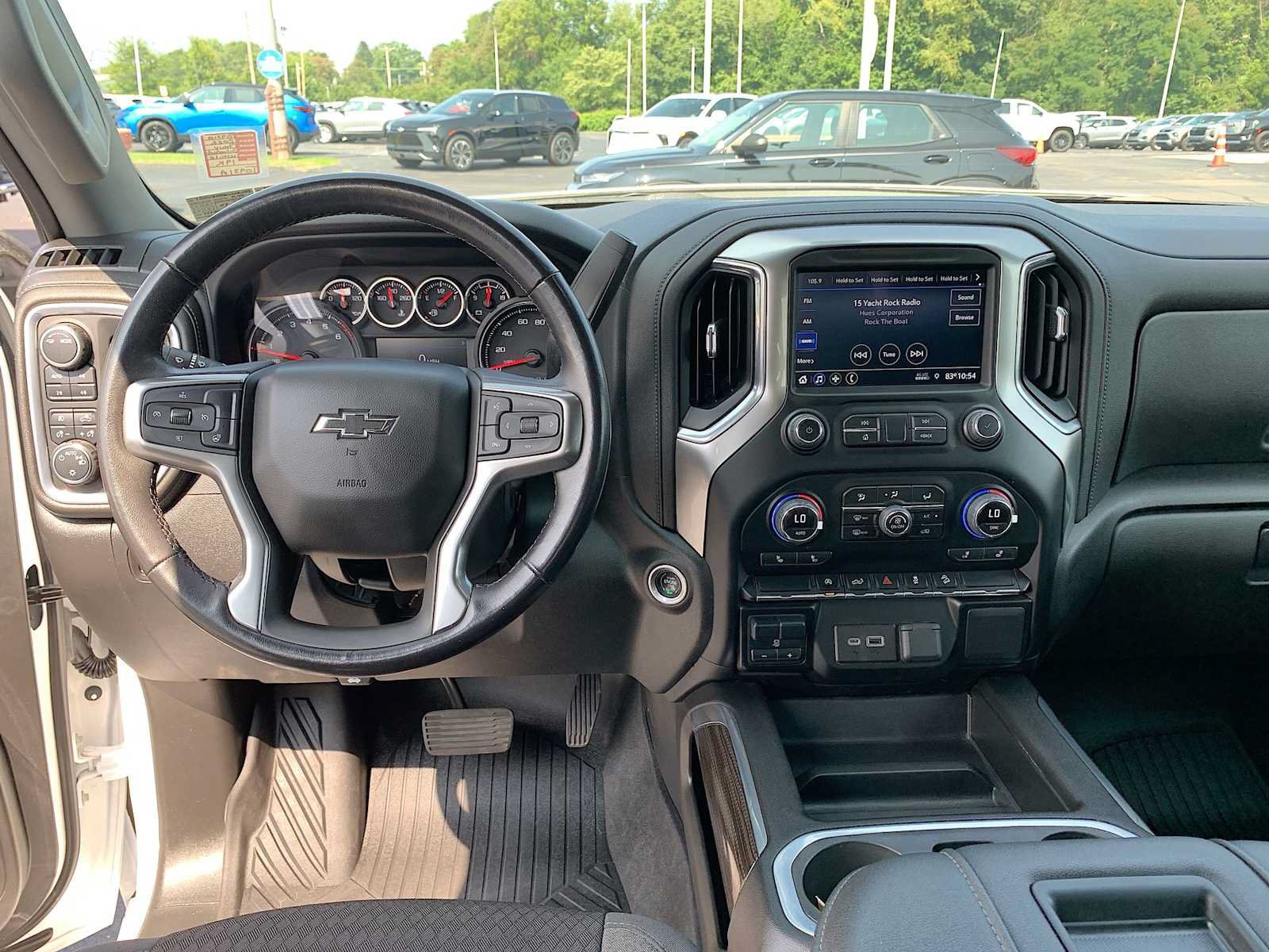 Certified 2022 Chevrolet Silverado 1500 RST AWD/4WD image 19