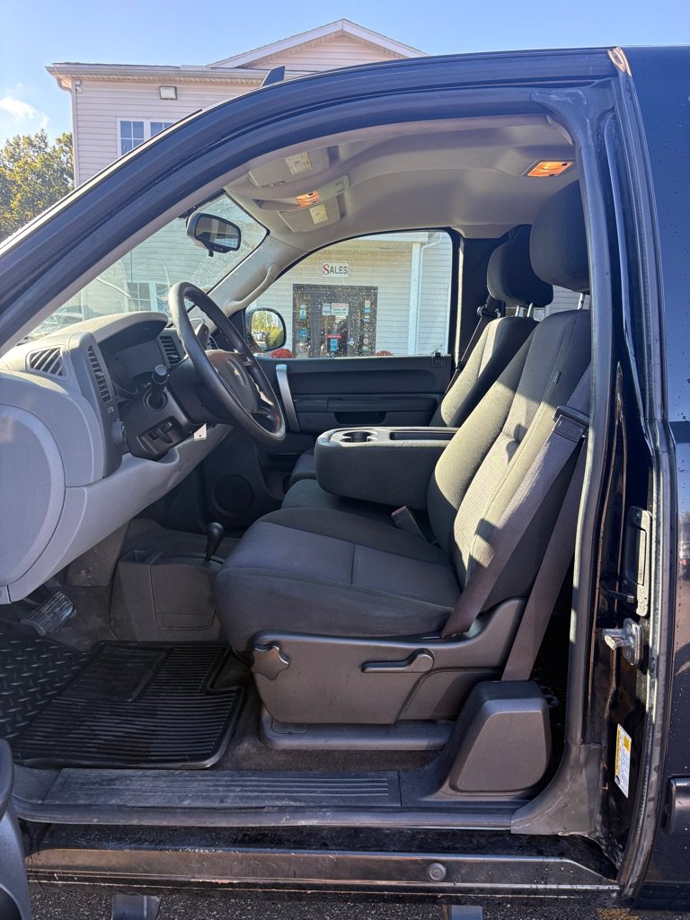 Used 2013 Chevrolet Silverado 1500 LS AWD/4WD image 9