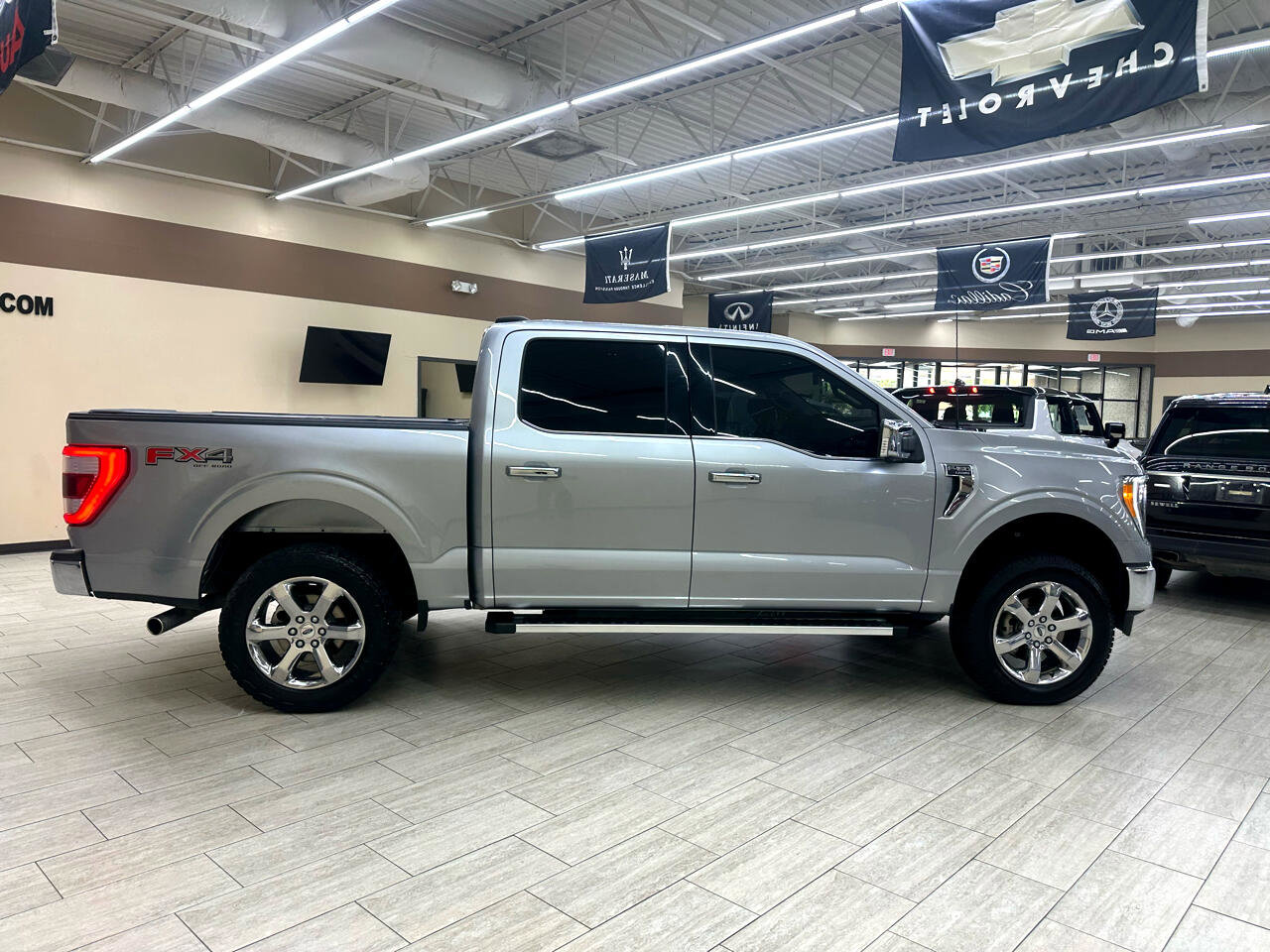 Used 2022 Ford F150 Lariat image 6