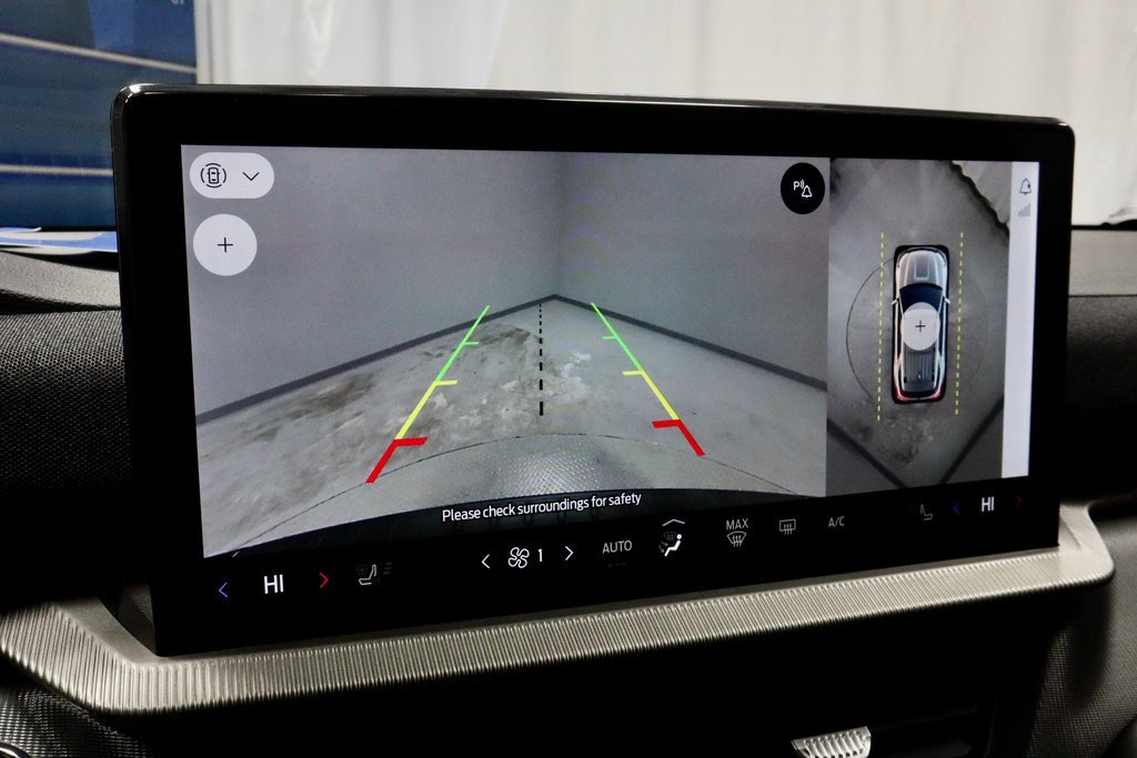 Certified 2025 Ford Explorer ST-Line w/ ST-Line Street Pack image 2