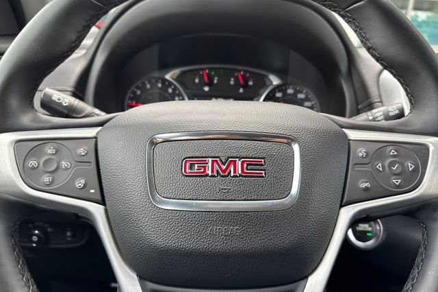 Used 2024 GMC Terrain SLT image 36