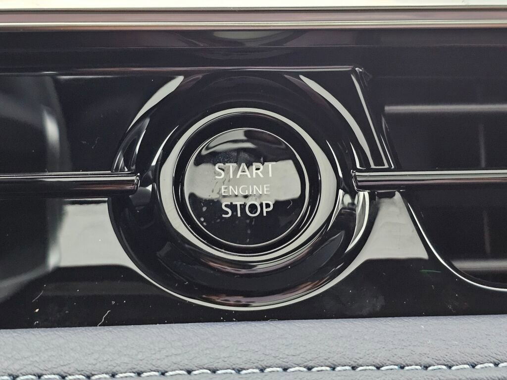 New 2026 INFINITI QX80 4WD image 41