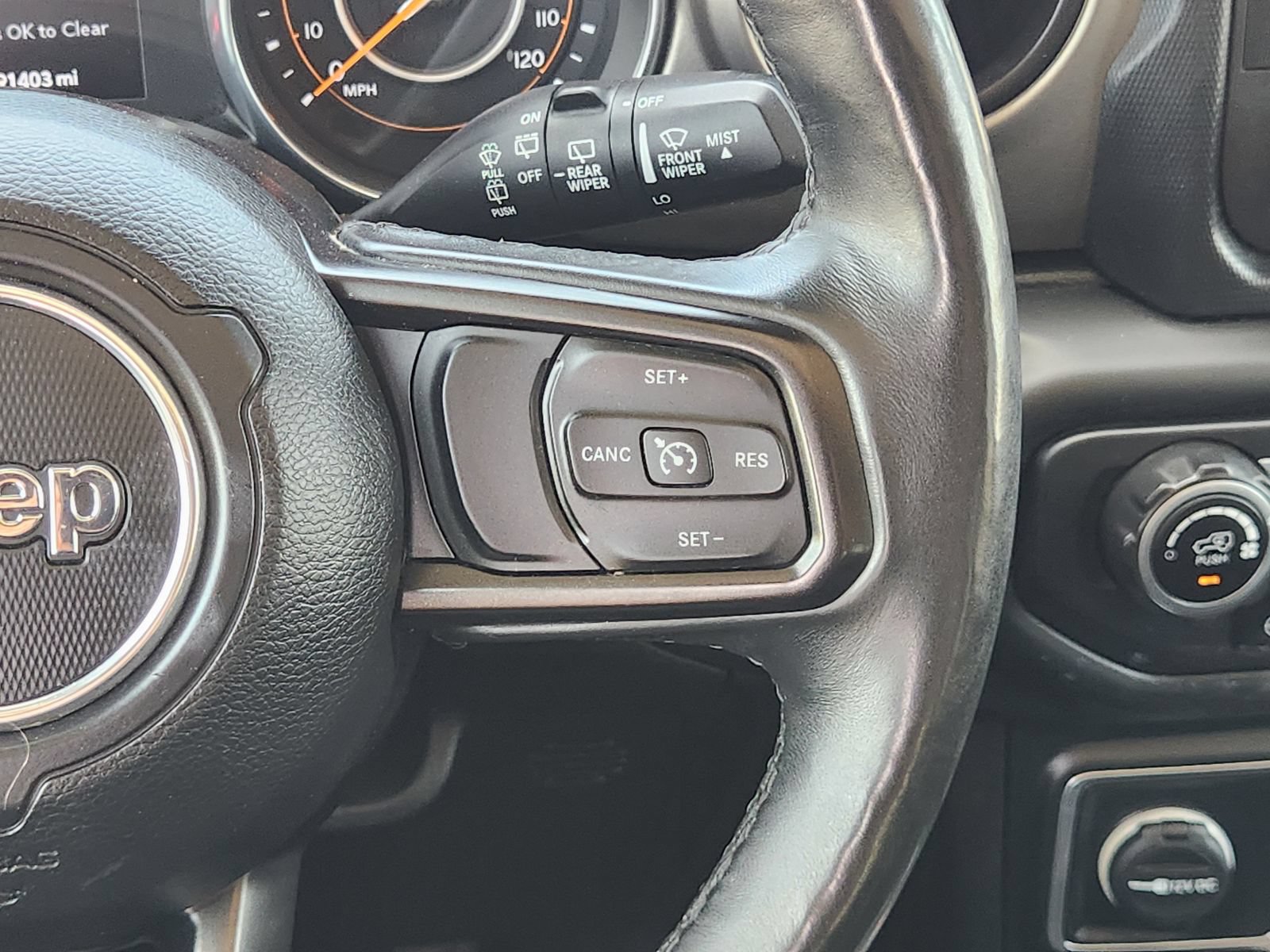 Used 2018 Jeep Wrangler Unlimited Sport S AWD/4WD image 28
