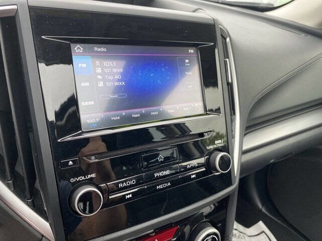 Used 2021 Subaru Forester Premium image 19