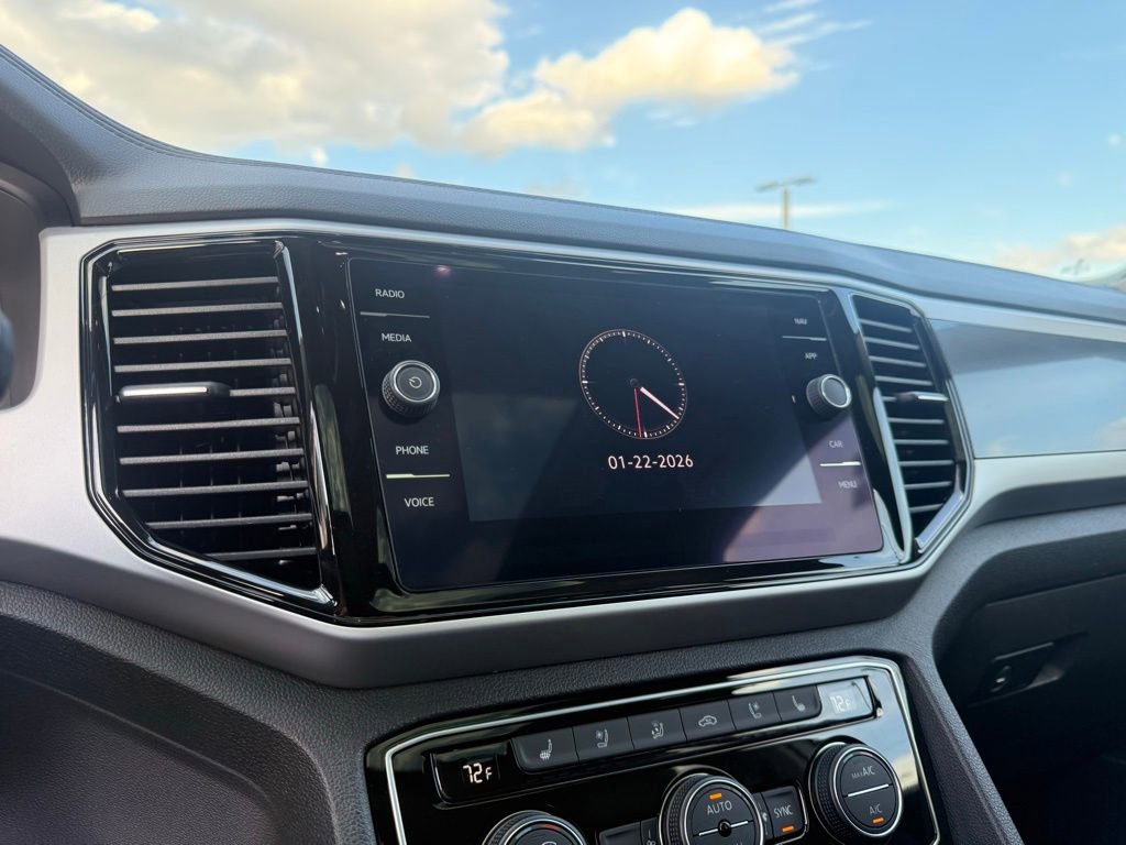 Used 2022 Volkswagen Atlas SEL Premium image 26