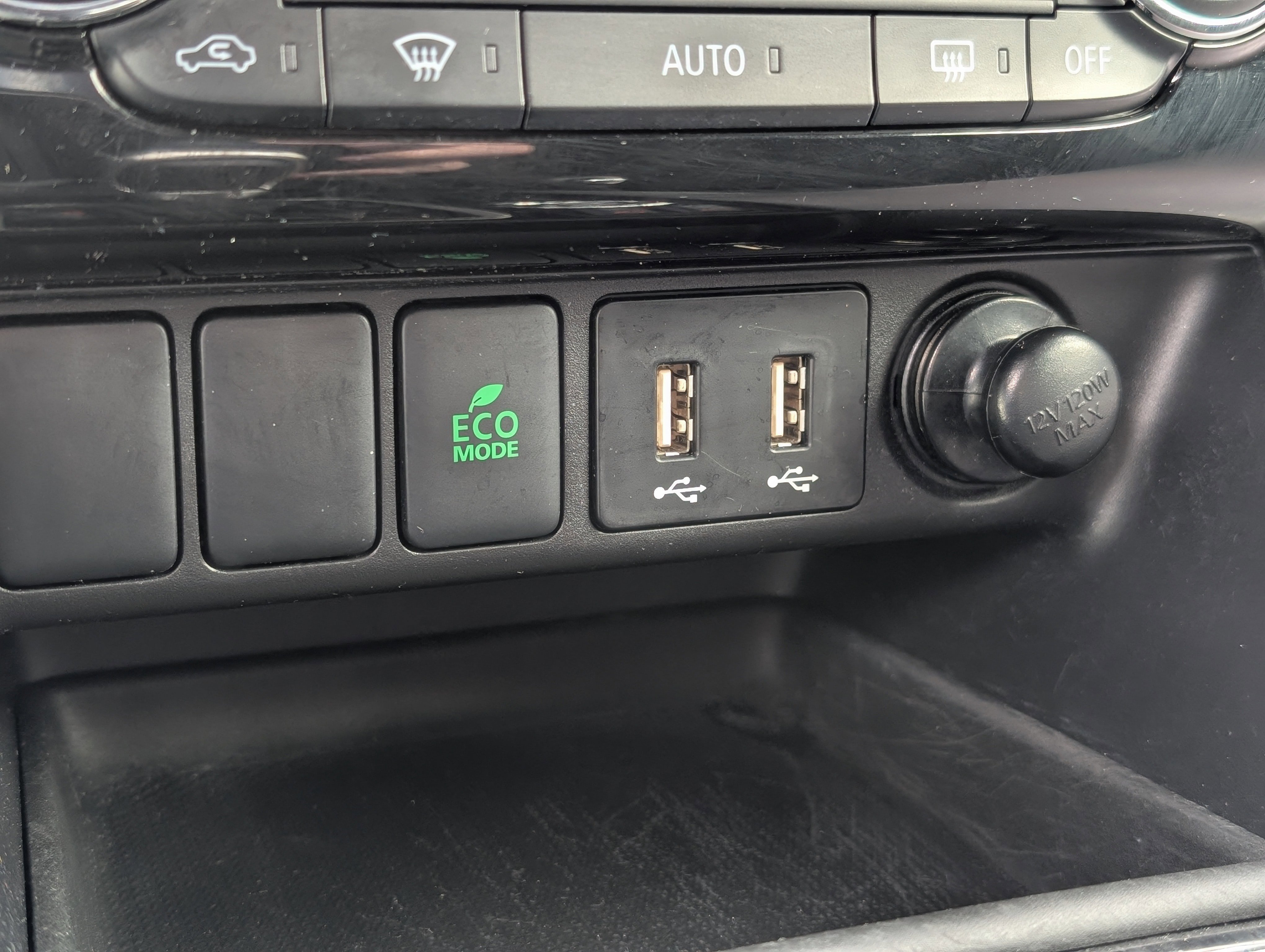 Used 2024 Mitsubishi Eclipse Cross LE image 21