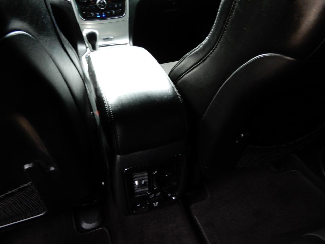 Used 2018 Jeep Grand Cherokee SRT image 22