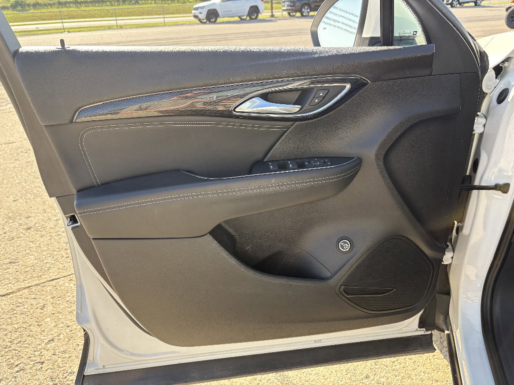 Used 2022 Buick Envision Preferred FWD image 29