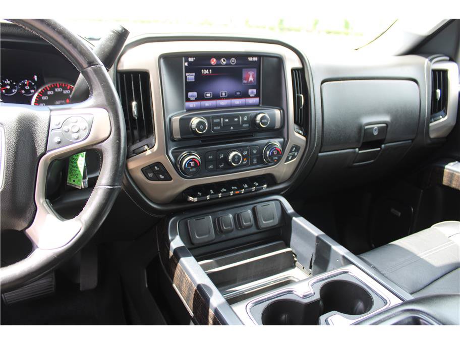 Used 2015 GMC Sierra 1500 Denali AWD/4WD image 21