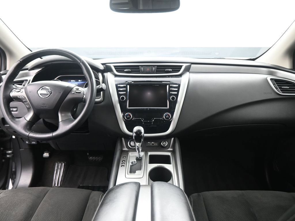Used 2019 Nissan Murano SV image 24