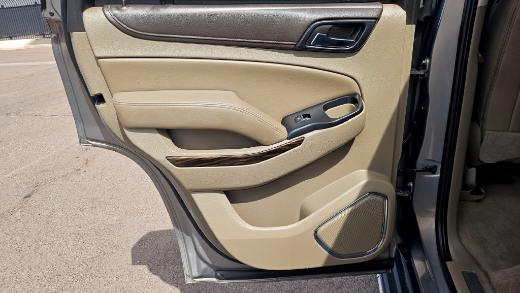 Used 2019 GMC Yukon SLT w/ Premium Edition RWD image 26