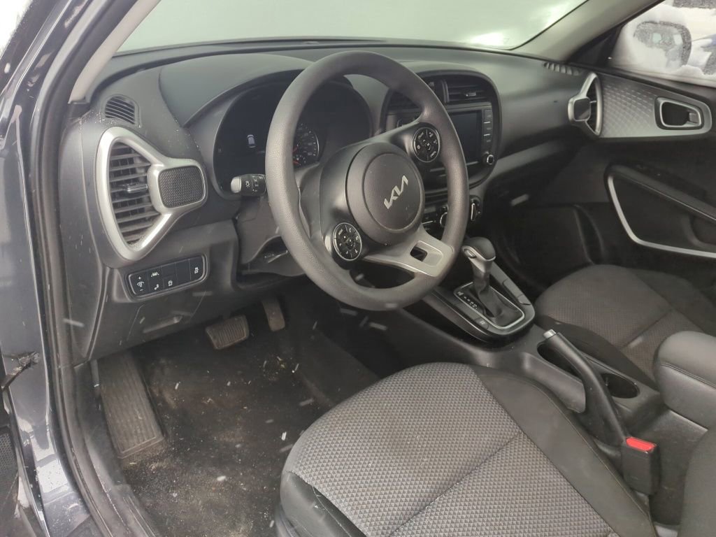 Used 2022 Kia Soul LX w/ Technology Package image 7