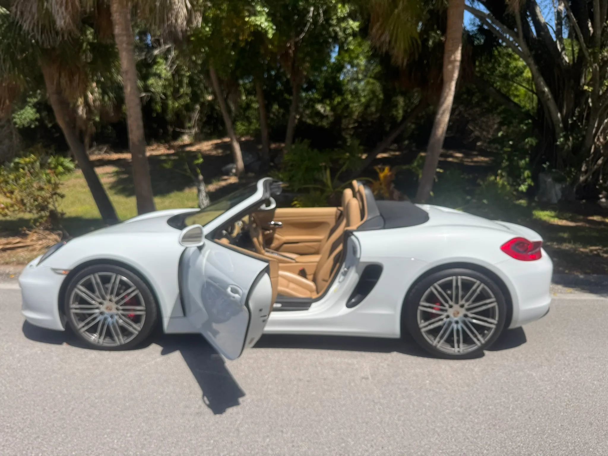 Used 2015 Porsche Boxster S RWD image 34