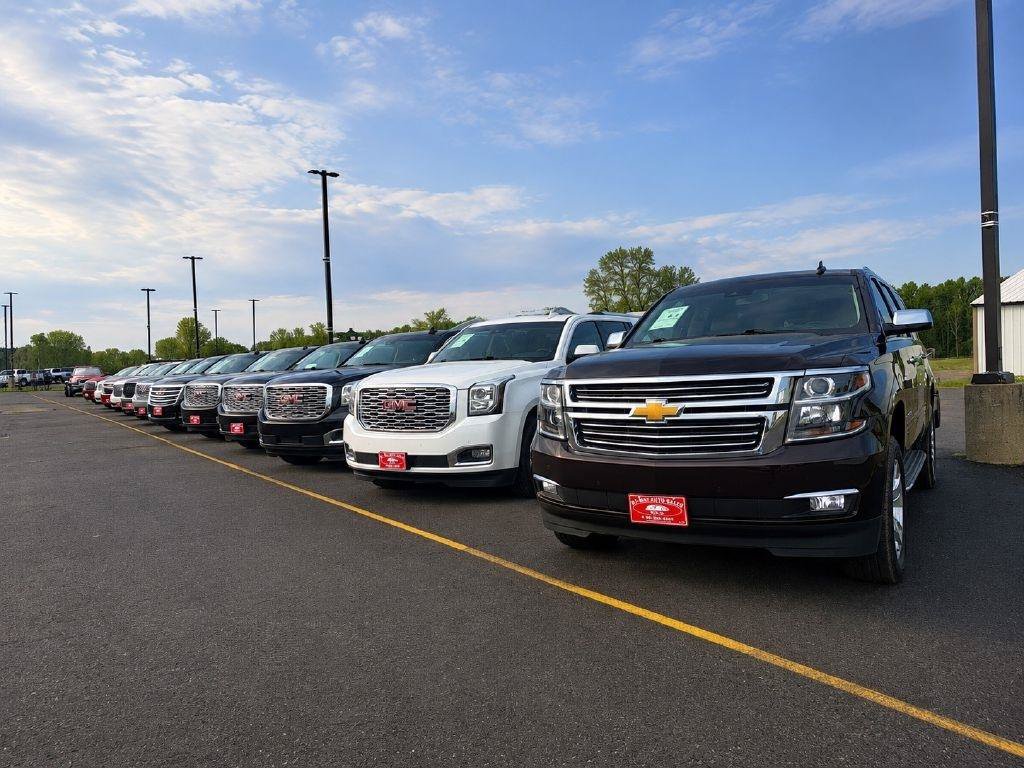 Used 2020 GMC Yukon XL SLT AWD/4WD image 2
