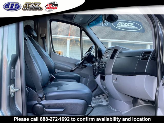 Used 2015 Mercedes-Benz Sprinter 2500 image 12